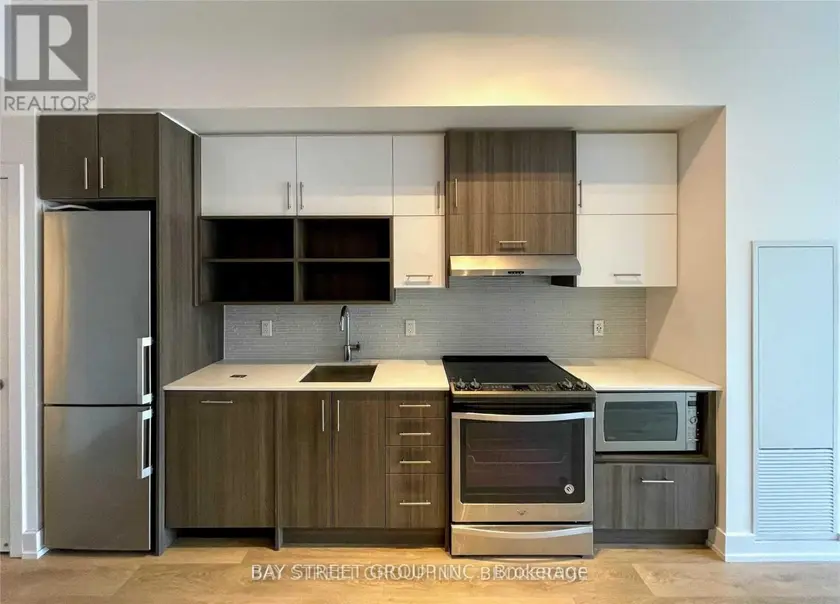 Apartment at 401 - 150 FAIRVIEW MALL DRIVE, Toronto