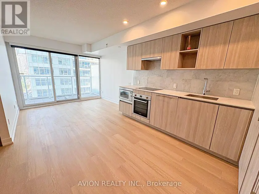 Apartment at 1609 - 19 BATHURST STREET, Toronto