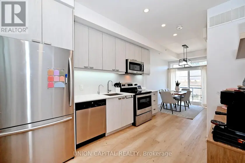 Townhouse at 39 - 57 FINCH AVENUE W, Toronto