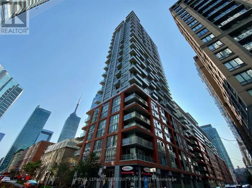 Apartment at 613 - 126 SIMCOE STREET, Toronto