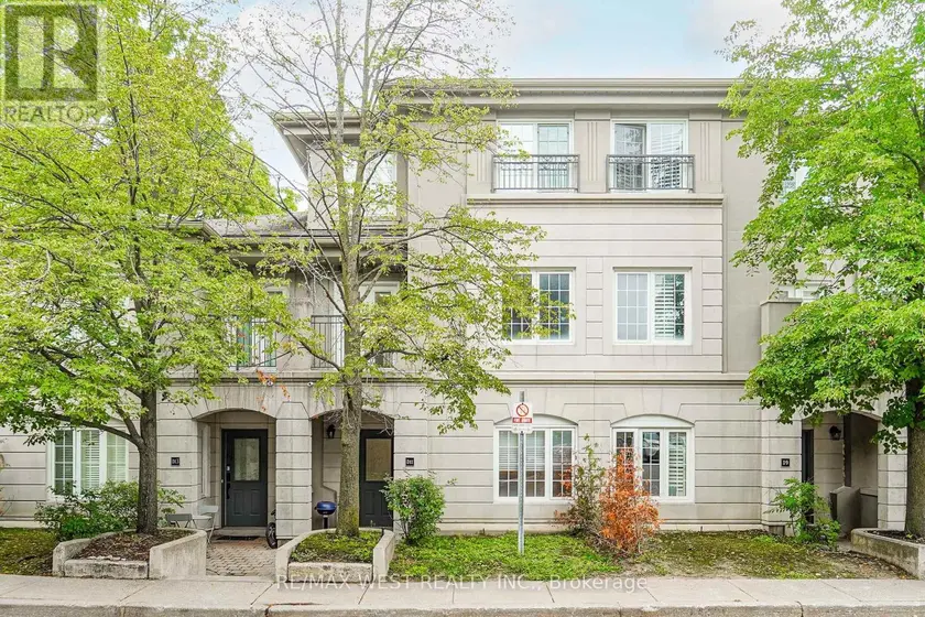 Townhouse at D11 - 108 FINCH AVENUE W, Toronto