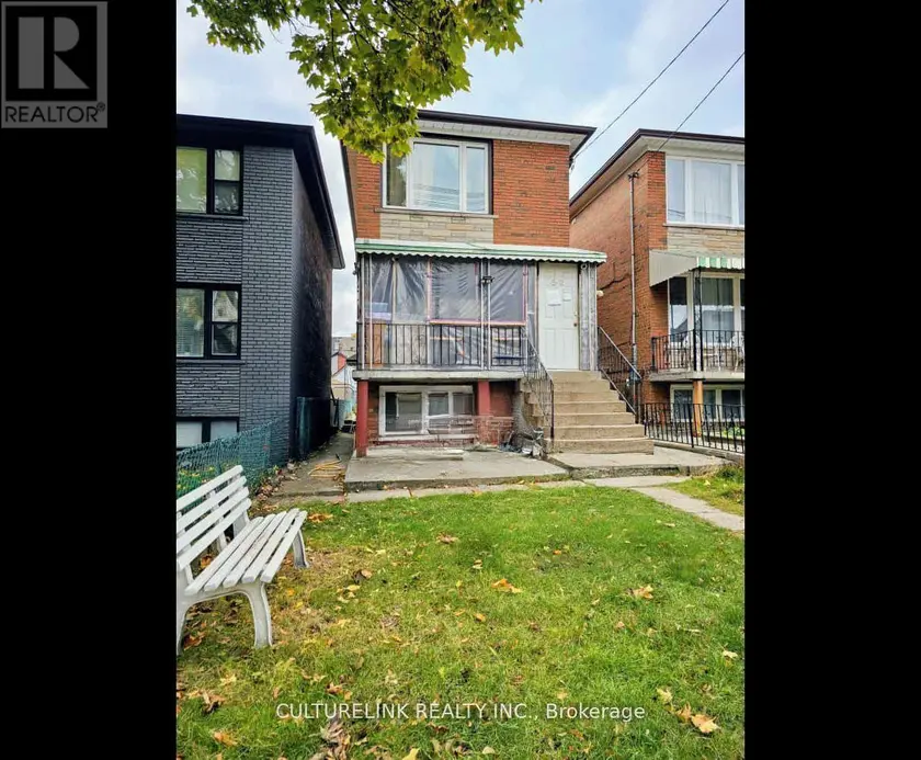 Detached at 52 PALMERSTON AVENUE, Toronto