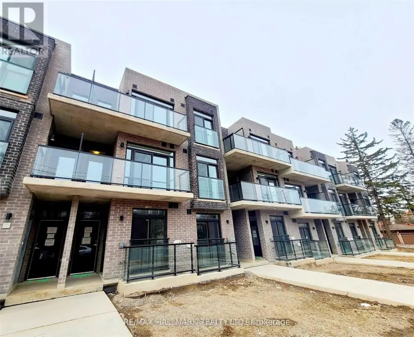 Apartment at 8 - 262 FINCH AVENUE E, Toronto