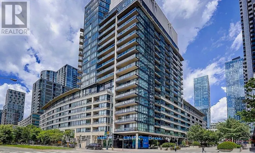 Apartment at 627 - 8 TELEGRAM MEWS, Toronto