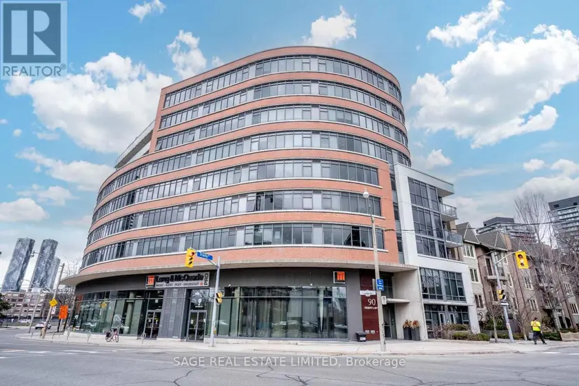 Apartment at 305 - 90 TRINITY STREET, Toronto
