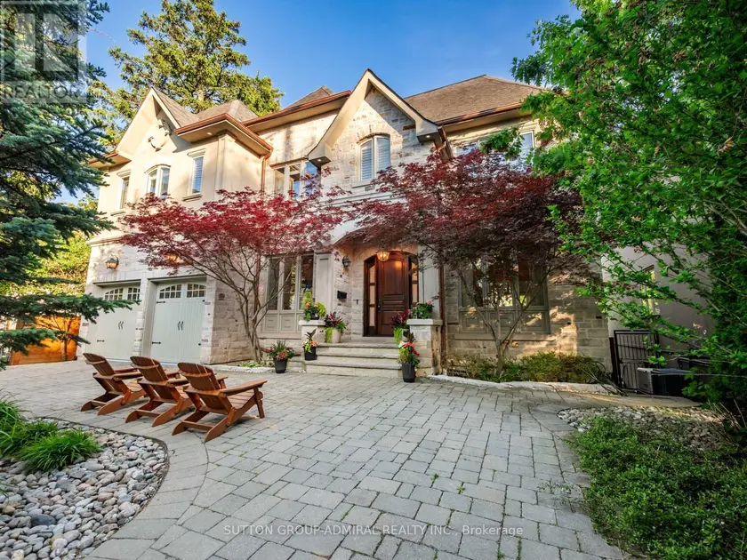 Detached at 35 WENTWORTH AVENUE, Toronto
