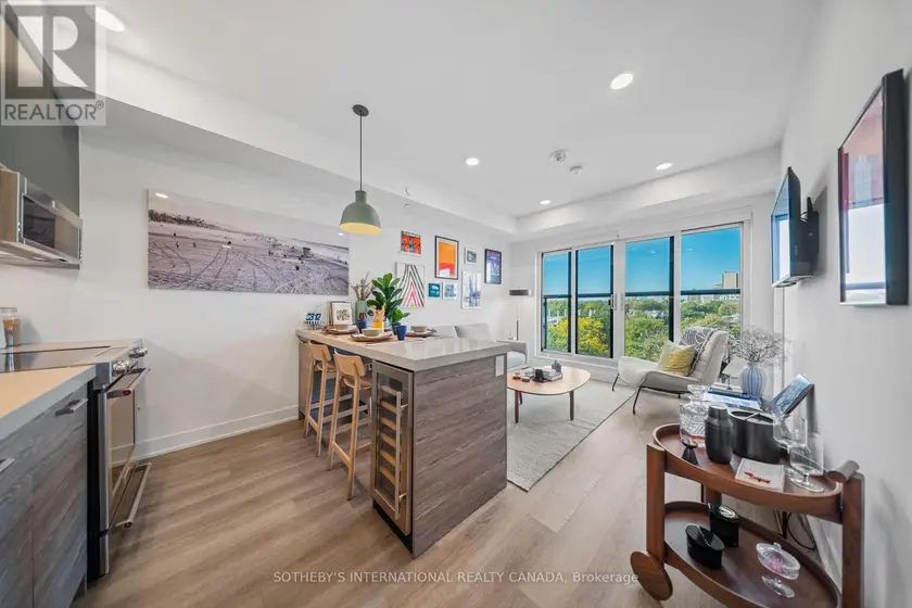 Apartment at 210 - 484 SPADINA AVENUE, Toronto