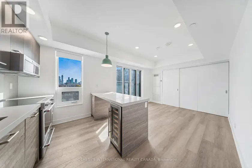 Apartment at 802 - 484 SPADINA AVENUE, Toronto