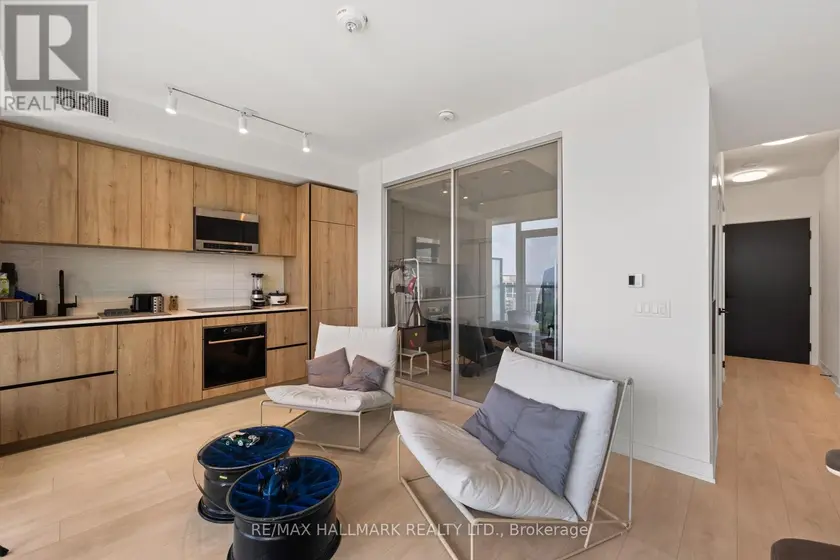 Apartment at 1611 - 127 BROADWAY AVENUE, Toronto