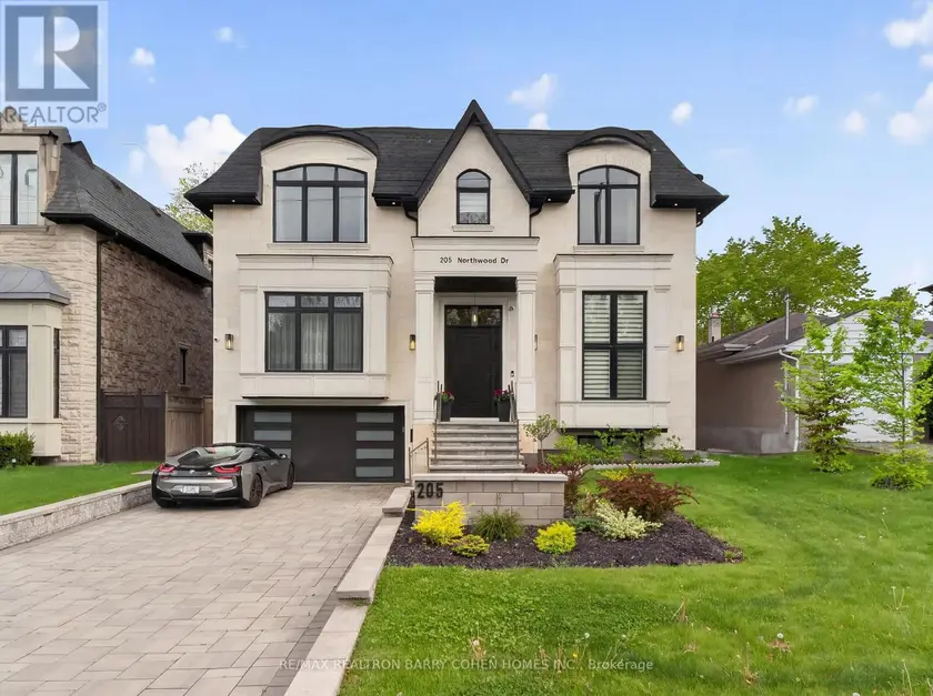 Detached at 205 NORTHWOOD DRIVE, Toronto