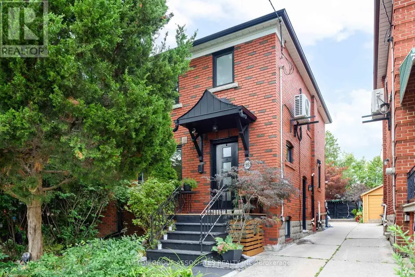 Semi-Detached/Link at 18 EARNSCLIFFE ROAD, Toronto