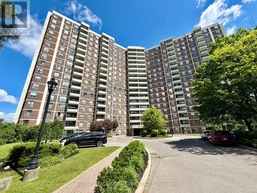 Apartment at 409 - 20 EDGECLIFF GOLFWAY, Toronto