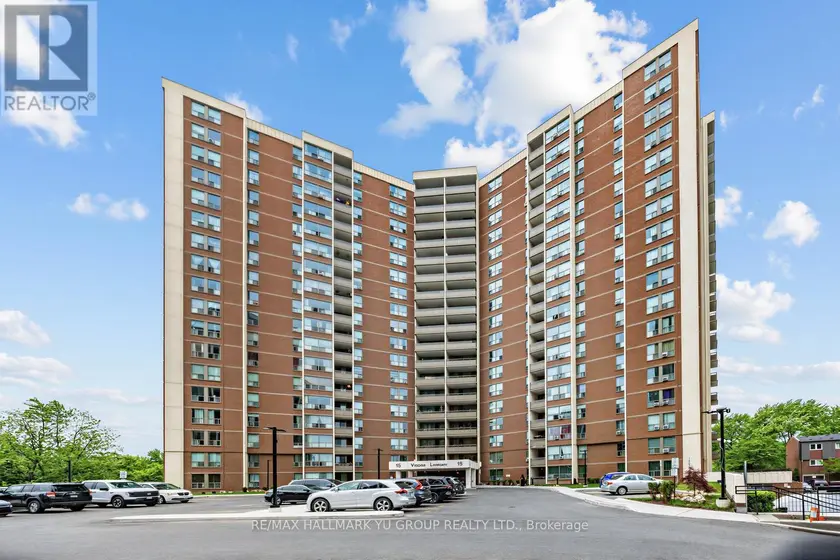 Apartment at 401 - 15 VICORA LINKWAY, Toronto