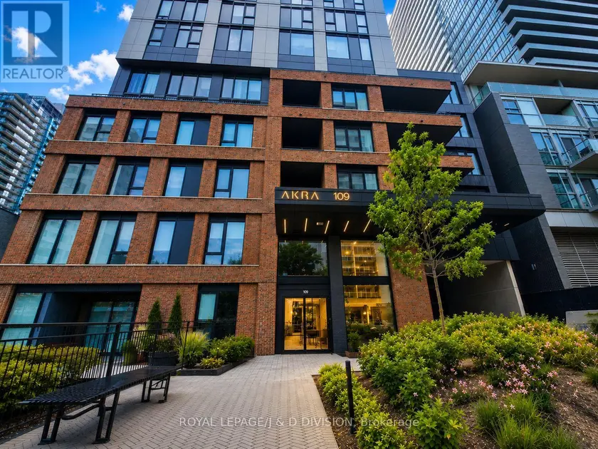 Apartment at 1304 - 109 ERSKINE AVENUE, Toronto