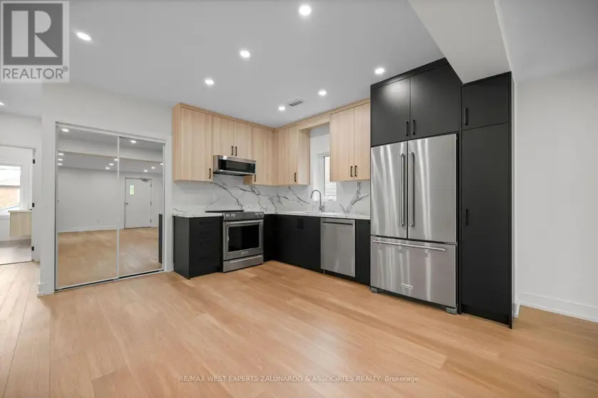 Detached at 3 - 412 GLENHOLME AVENUE, Toronto