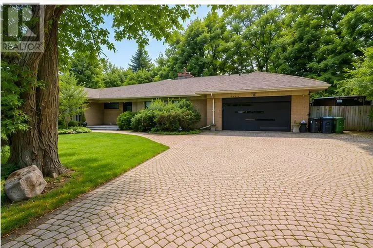 Detached at 2424 BAYVIEW AVENUE