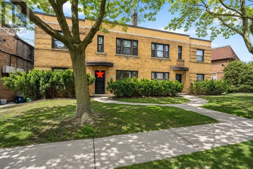 Multiplex at 1 - 107 CHATSWORTH DRIVE, Toronto