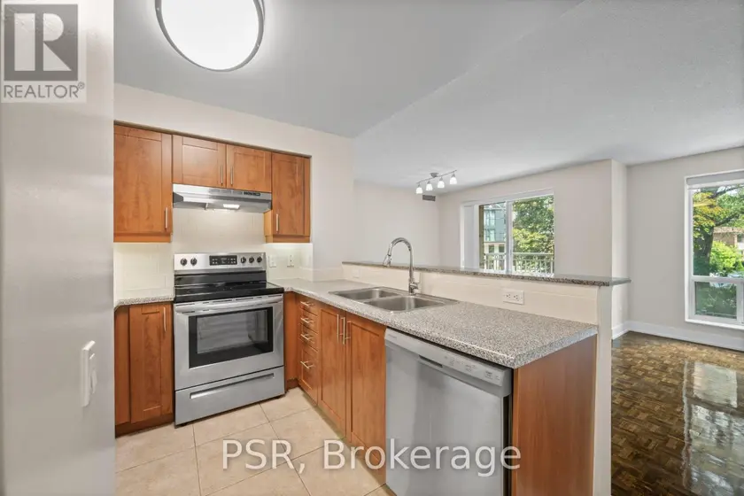 Apartment at 110 - 515 ROSEWELL AVENUE, Toronto