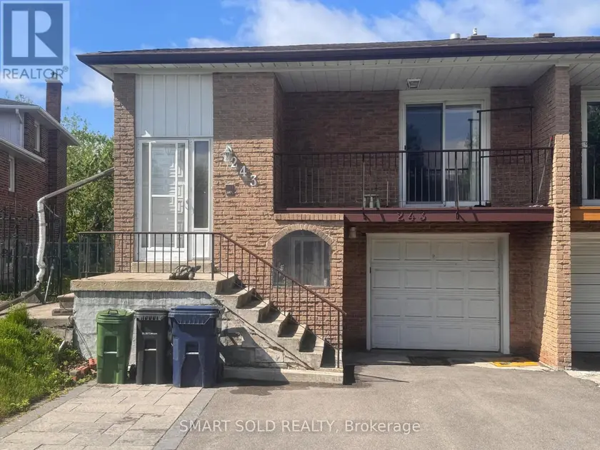 Semi-Detached/Link at 243 SHAWNEE CIRCLE, Toronto