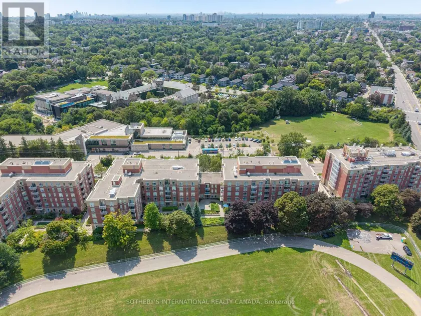 Apartment at 405 - 485 ROSEWELL AVENUE, Toronto