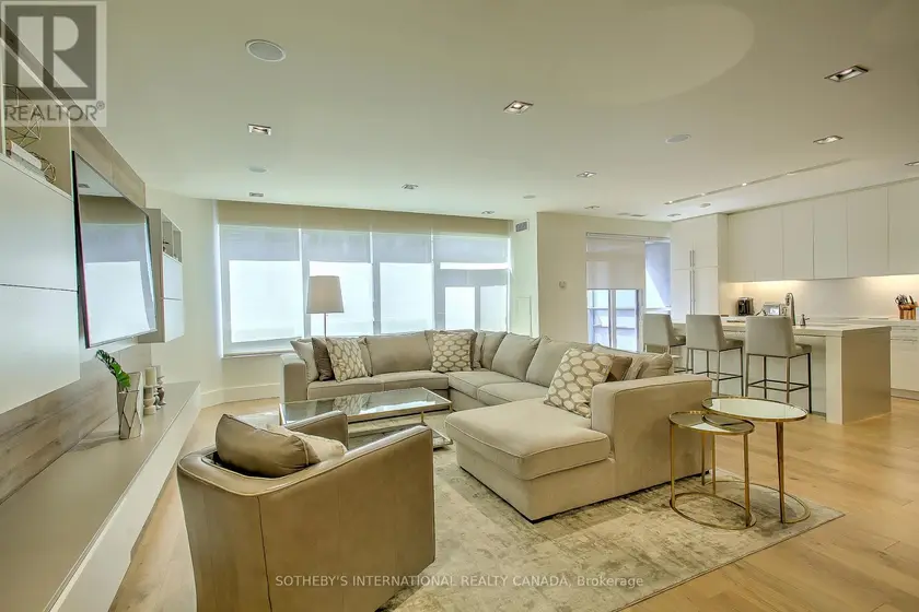 Apartment at 2101 - 20 BLUE JAYS WAY, Toronto