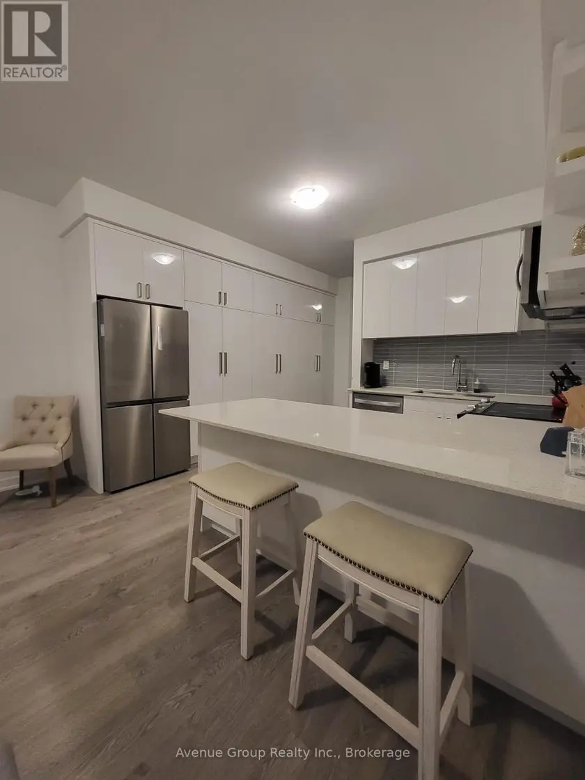 Townhouse at 60 HOOYO TERRACE, Toronto