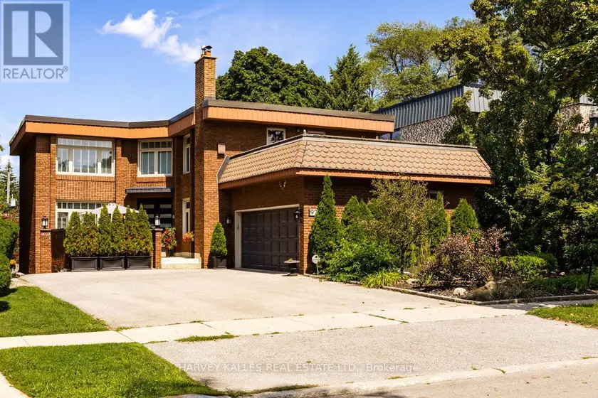 Detached at 92 PRUE AVENUE, Toronto