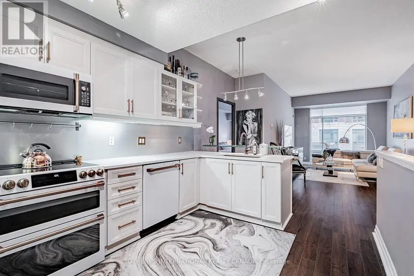 Apartment at 106W UP - 500 QUEENS QUAY W, Toronto