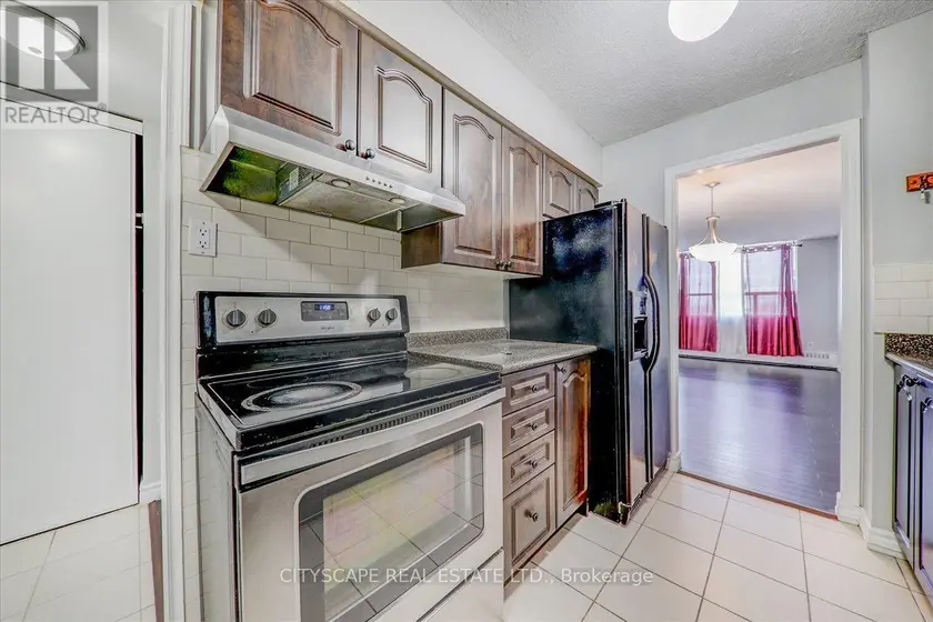 Apartment at #914 - 25 SUNRISE AVENUE, Toronto