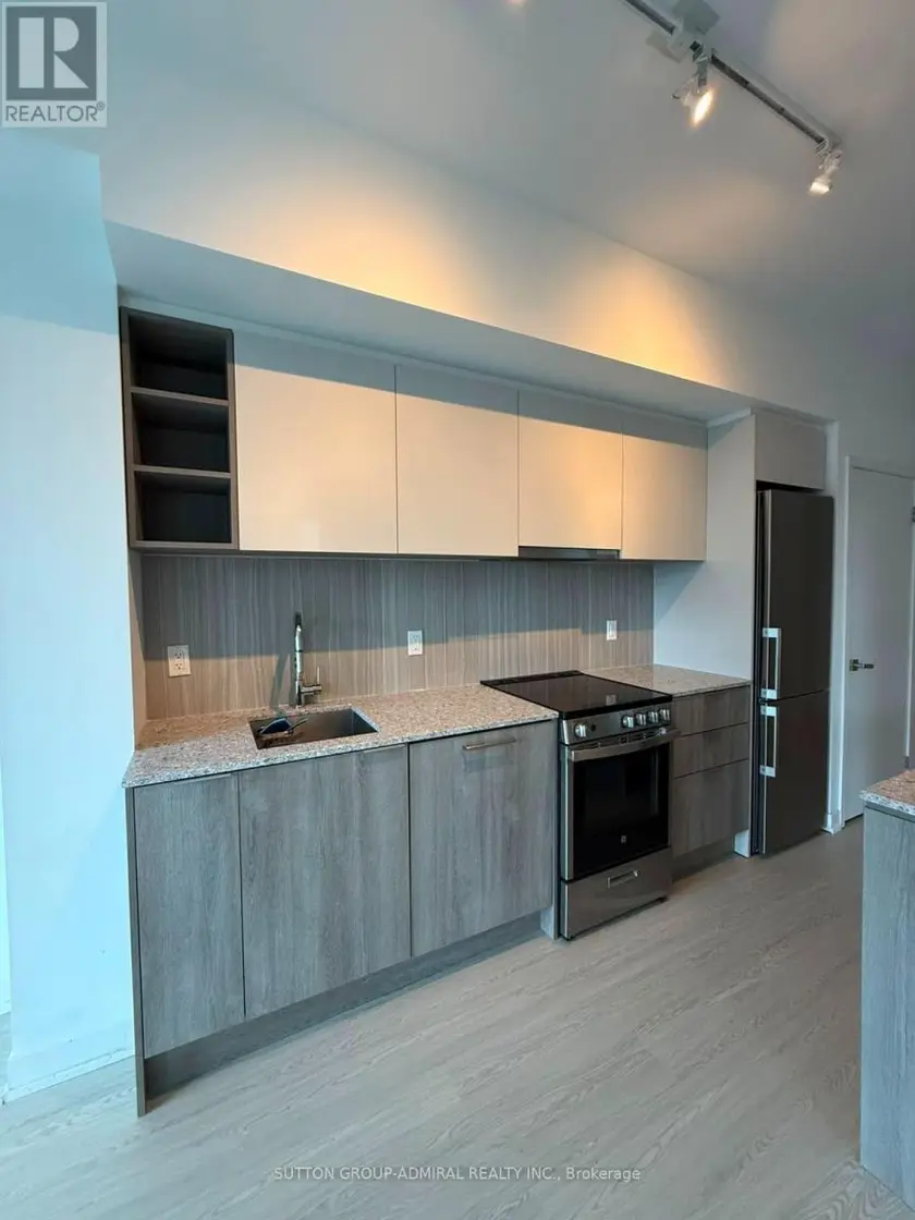 Apartment at 1015 - 31 TIPPETT ROAD, Toronto