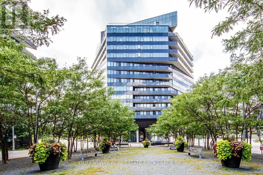 Apartment at 812 - 21 LAWREN HARRIS SQUARE, Toronto