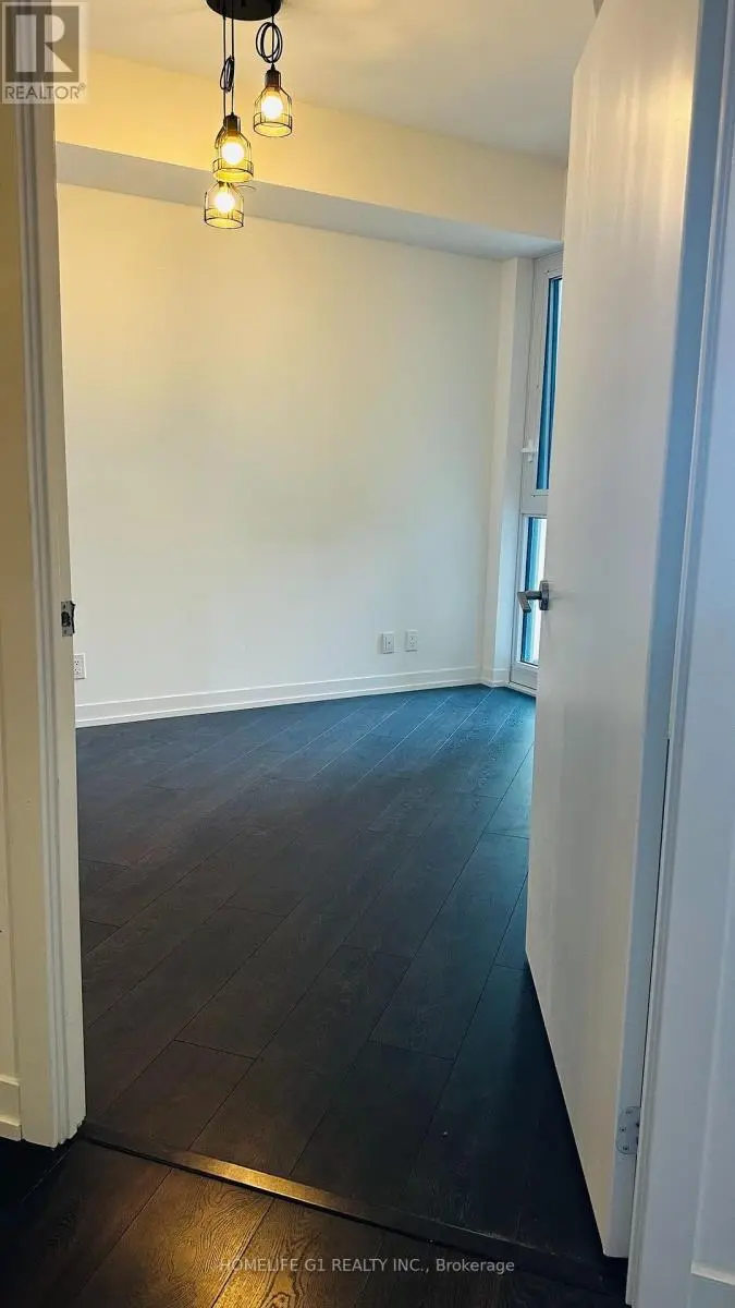 Apartment at Unit 1101