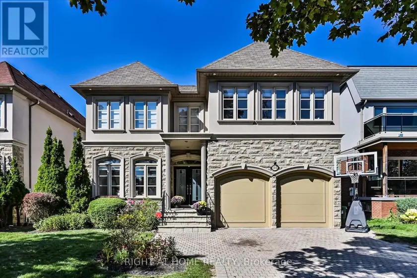 Detached at 154 CHARLTON BOULEVARD, Toronto