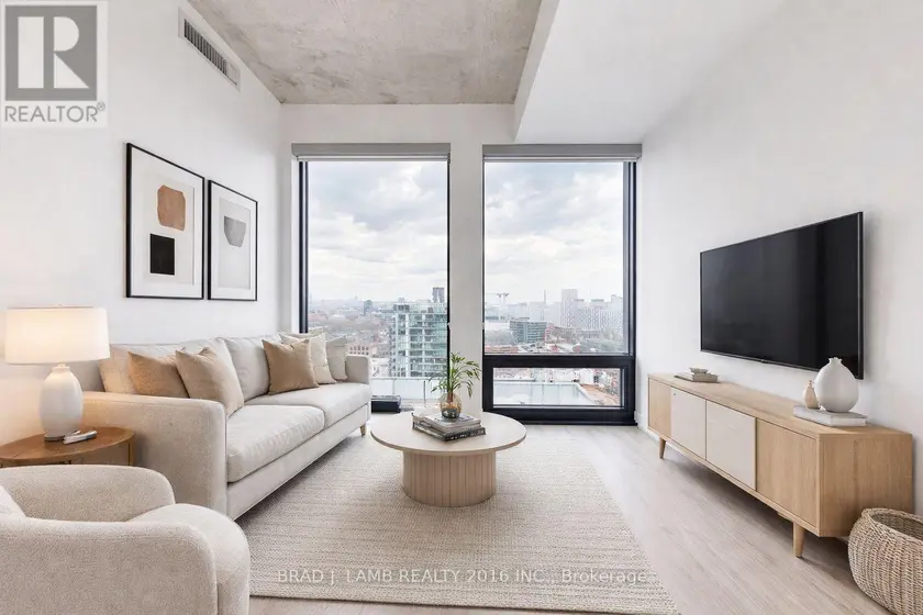 Apartment at 901 - 284 KING STREET E, Toronto