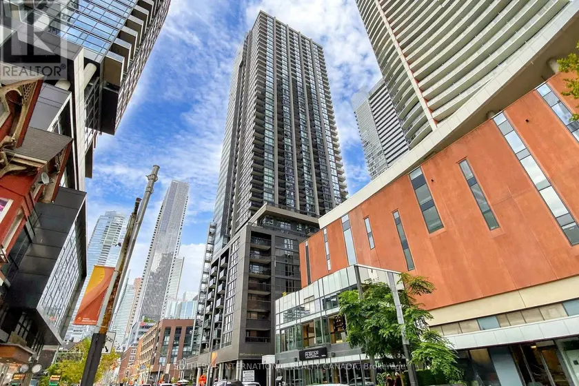 Apartment at 3906 - 295 ADELAIDE STREET W, Toronto