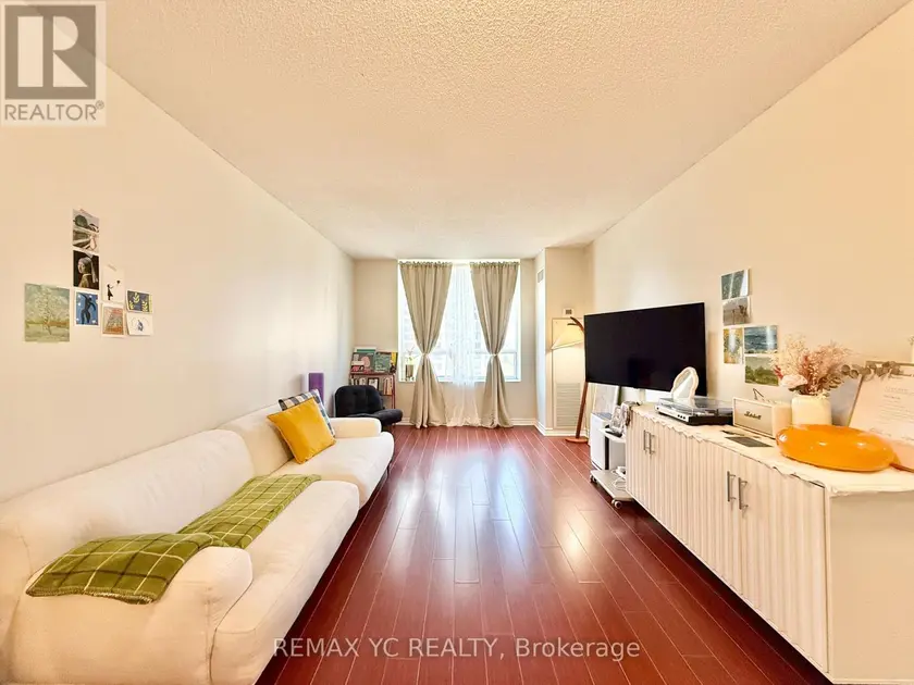 Apartment at 1011 - 18 SOMMERSET WAY, Toronto