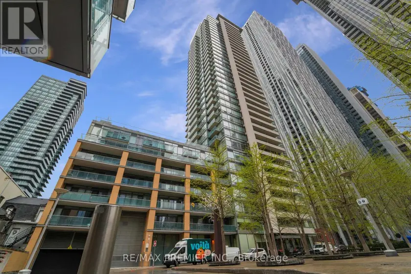 Apartment at 310 - 18 YORKVILLE AVENUE, Toronto