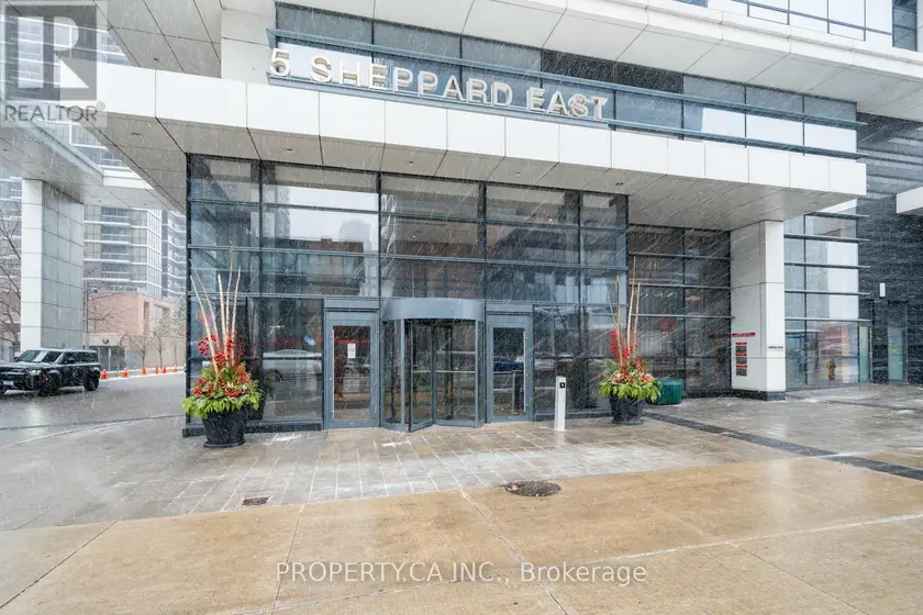 Apartment at 4221 - 5 SHEPPARD AVENUE E, Toronto