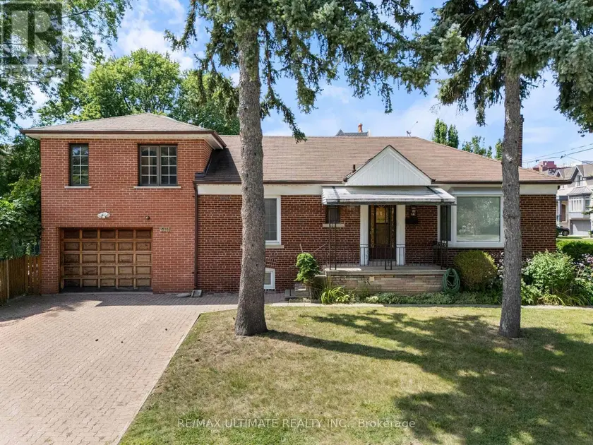 Detached at 519 DOUGLAS AVENUE, Toronto