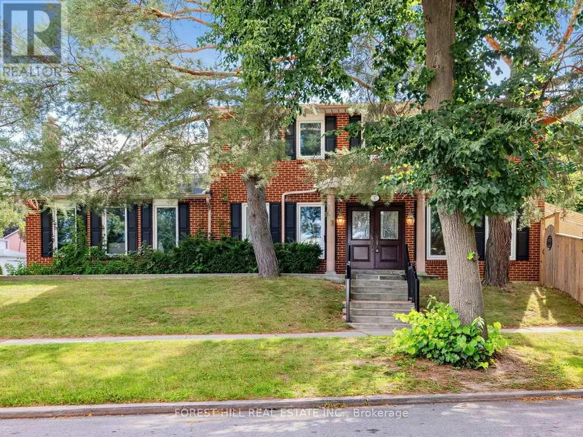 Detached at 1 AMES CIRCLE, Toronto