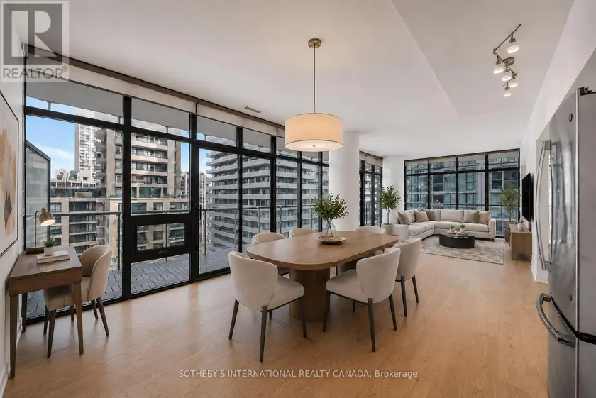 Apartment at 1611 - 33 CHARLES STREET E, Toronto