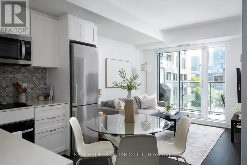 Apartment at 528 - 543 RICHMOND STREET W, Toronto