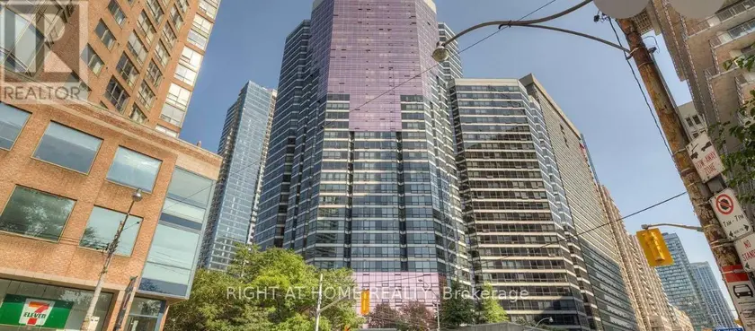 Apartment at 615 - 1001 BAY STREET, Toronto