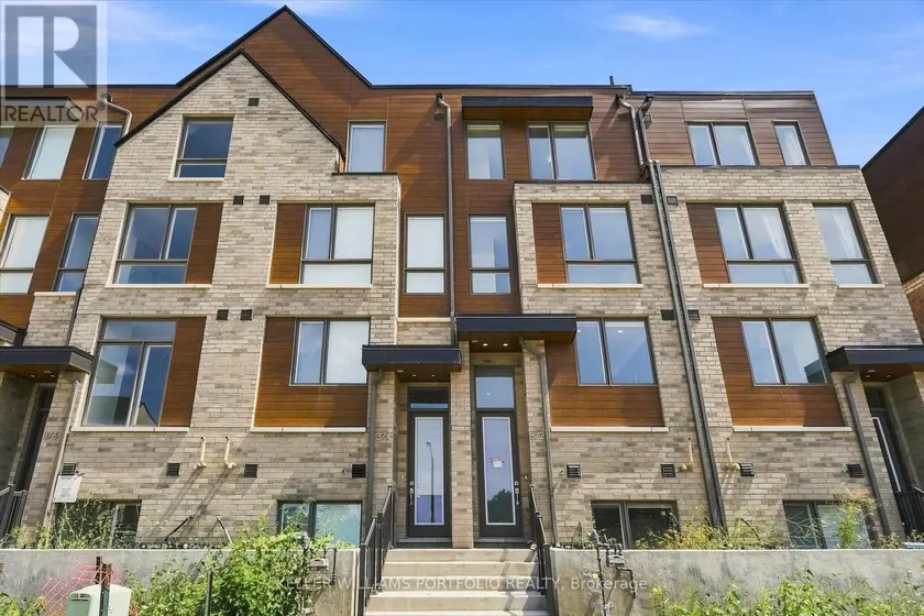 Townhouse at 372 LAWRENCE HEIGHTS WAY, Toronto
