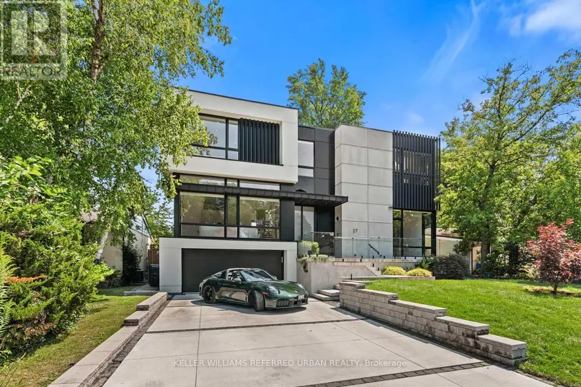 Detached at 27 BERKINSHAW CRESCENT, Toronto