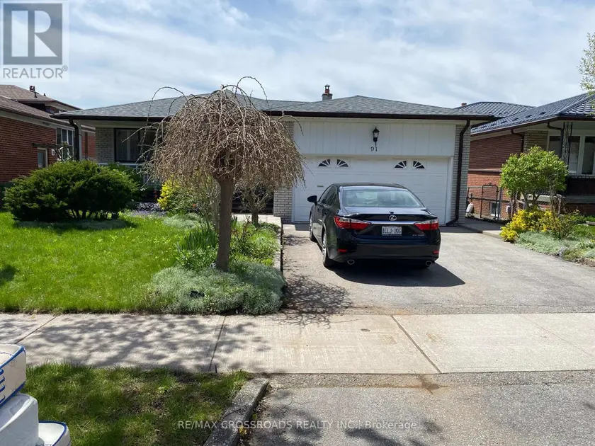 Detached at 91 BICKERTON CRESCENT, Toronto