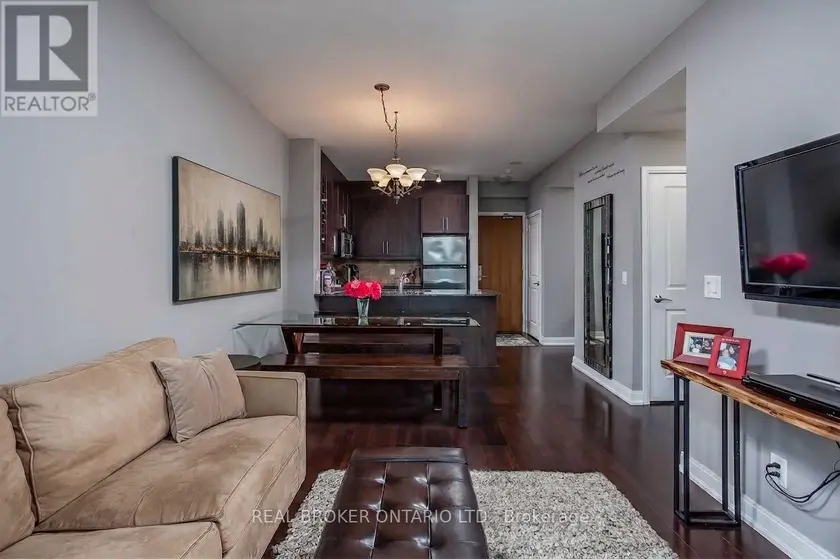 Apartment at 1304 - 88 BROADWAY AVENUE, Toronto