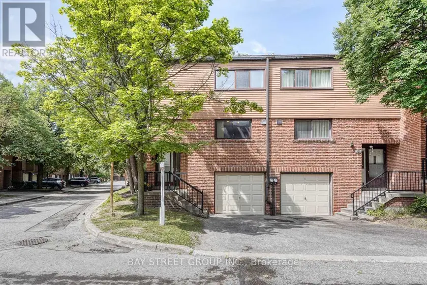 Townhouse at 163 SONG MEADOWAY, Toronto