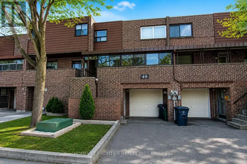 Townhouse at MAIN AND UPPER LEVEL - 49 RED ROBIN WAY, Toronto