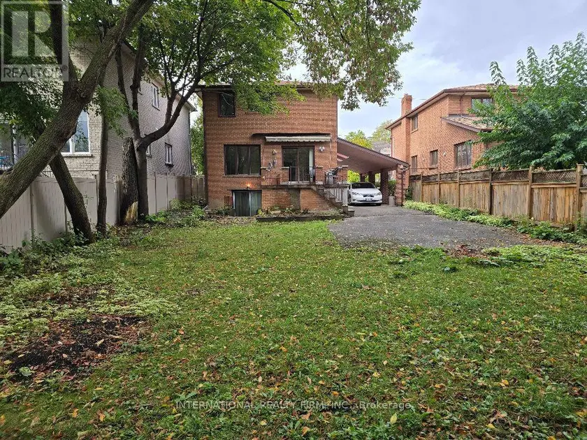 Detached at 607 COLDSTREAM AVENUE, Toronto